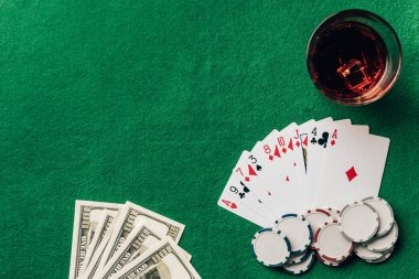 govegas98 mobile app interface showing live-dealer table selection and sportsbook markets