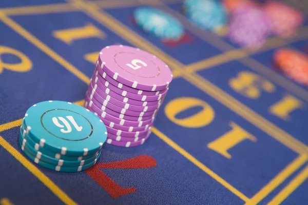 Live dealer studio at govegas98 Grand Slam with multiple camera angles and professional lighting